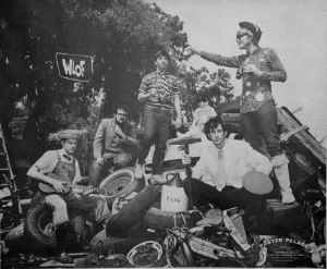 1968-Boys_with_the_noise-Pete_PorterBill_VermillionJohnny_SuttonPat_ODayDick_Shane..jpg (47354 bytes)