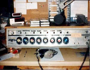 Studio_2.jpg (70754 bytes)