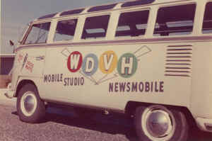 VW_bus.jpg (67872 bytes)