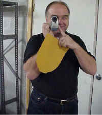 __hr_Bill+the+photographer.jpg (29114 bytes)