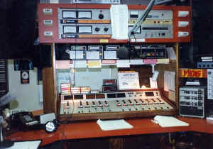 studio at Y-106  Jaime Lerner.jpg (64705 bytes)